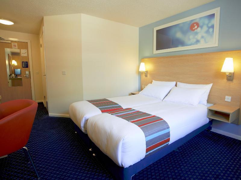 Travelodge Guildford Kültér fotó